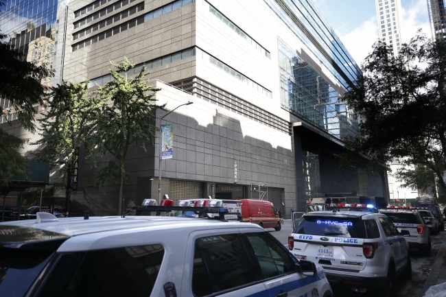 Şüpheli paketler ABD’de paniğe yol açtı